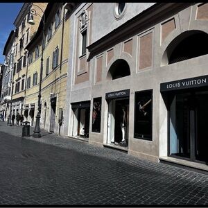 Special Listing ♥️